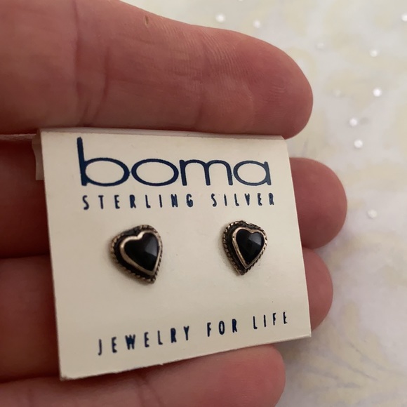 Sterling silver heart earrings - Picture 2 of 4